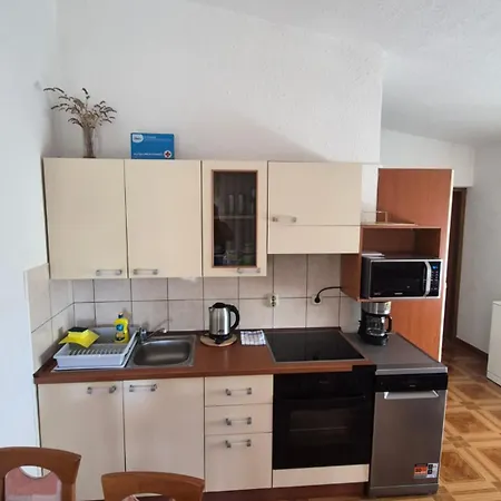 Apartment Anna Vir